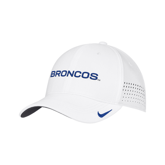 Boise State Broncos Nike Club On-Field "Broncos" Flex Fit Hat (White)